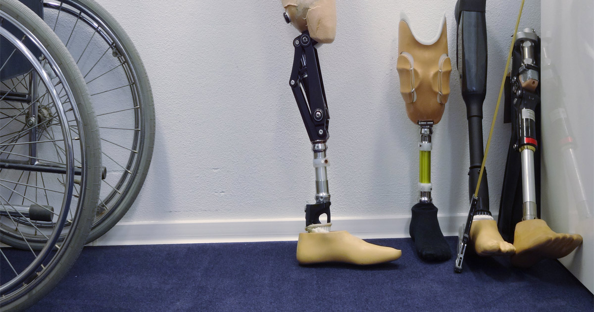 prosthetic-leg
